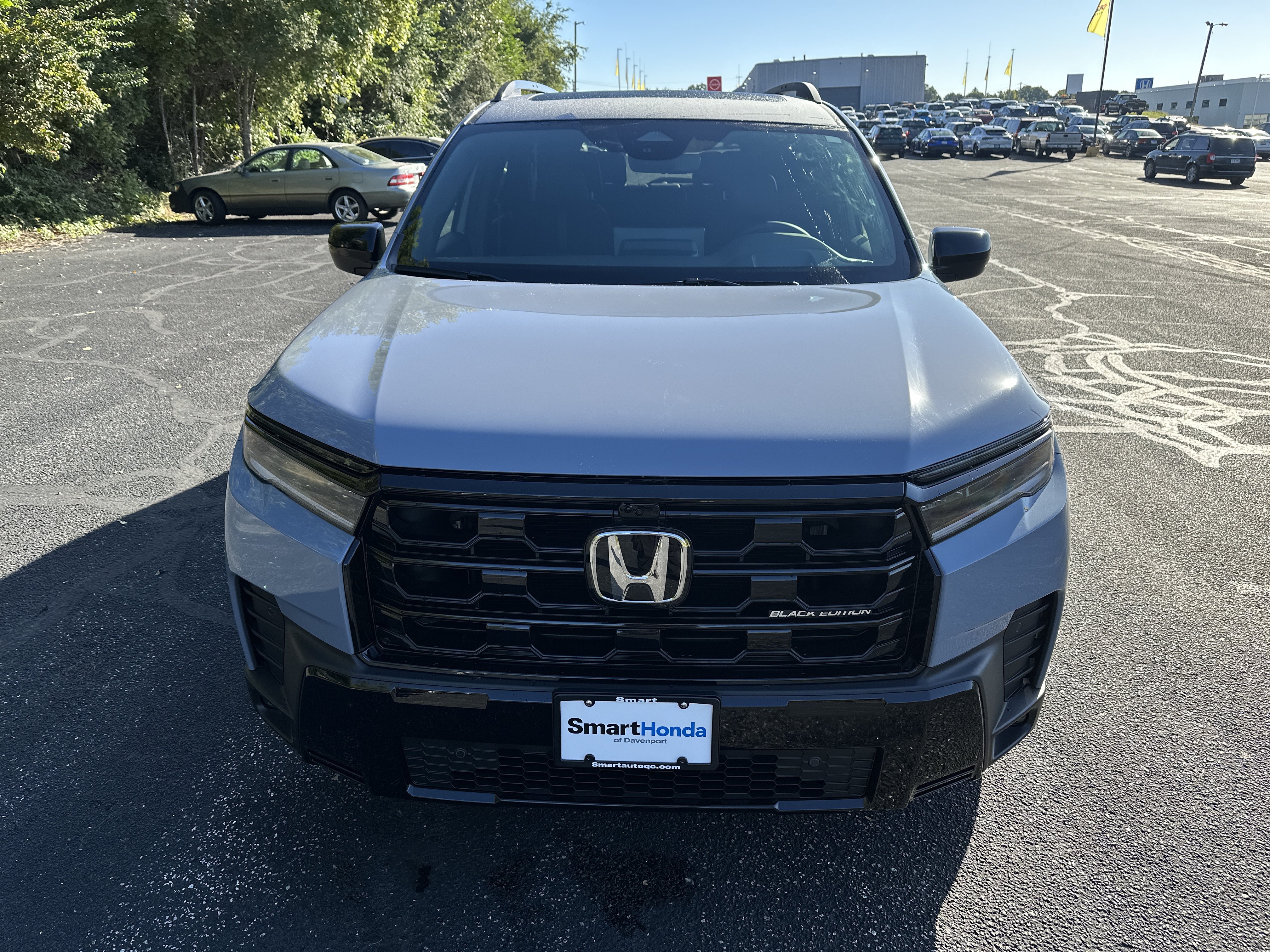 New 2026 Honda Pilot Black Edition image 2