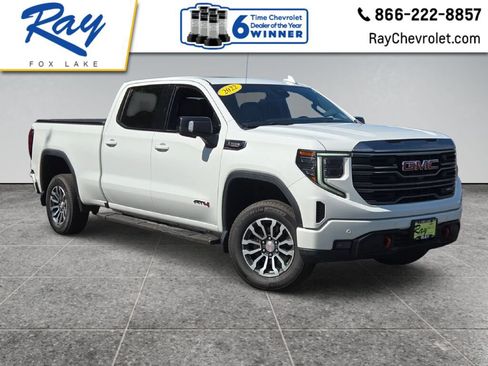Used 2022 GMC Sierra 1500 AT4 w/ Technology Package AWD/4WD image 1