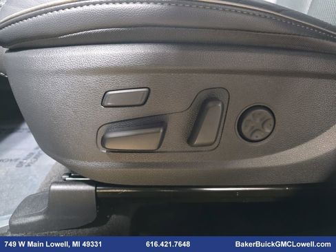 Used 2023 Hyundai Santa Fe Limited image 32