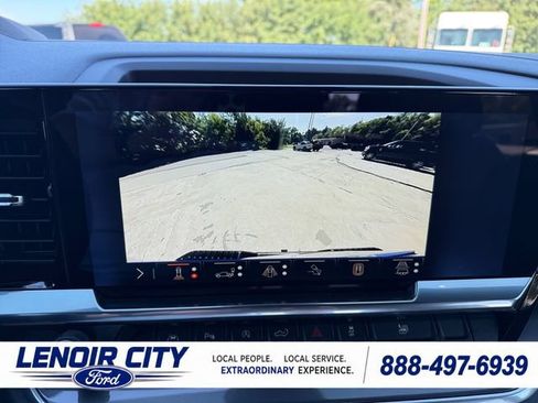 Used 2025 Chevrolet Silverado 1500 High Country w/ High Country Premium Package AWD/4WD image 25