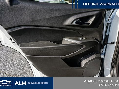 New 2026 Chevrolet Trax RS w/ Sunroof Package image 54