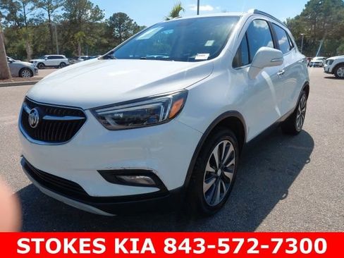 Used 2019 Buick Encore Essence AWD/4WD image 1
