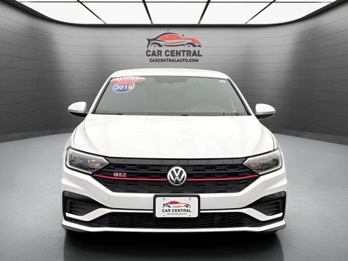 Used 2019 Volkswagen Jetta GLI FWD image 8