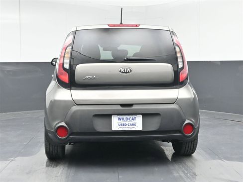 Used 2015 Kia Soul image 6