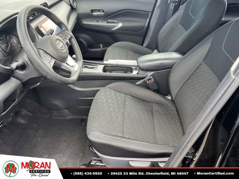 Used 2024 Nissan Kicks SV FWD image 16
