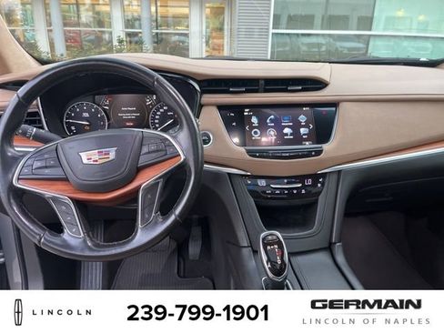 Used 2018 Cadillac XT5 Platinum w/ Driver Assist Package image 12