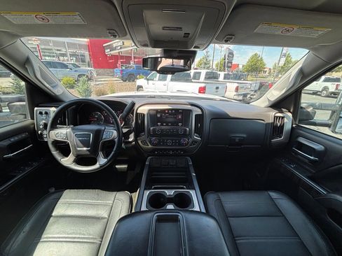 Used 2015 GMC Sierra 2500 Denali w/ Duramax Plus Package AWD/4WD image 21