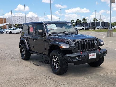 Used 2021 Jeep Wrangler Unlimited Rubicon AWD/4WD image 3