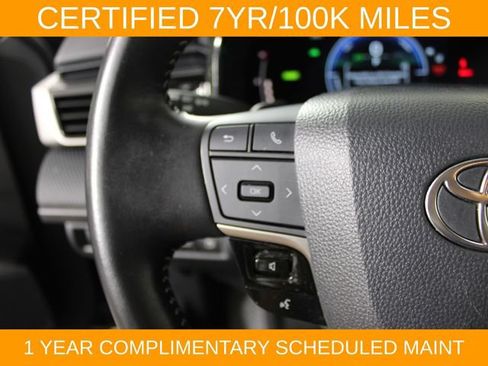 Used 2025 Toyota Camry SE FWD image 22