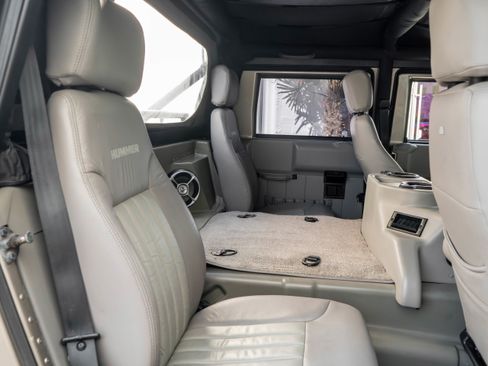 Used 2000 HUMMER H1 4-Door Open Top image 37