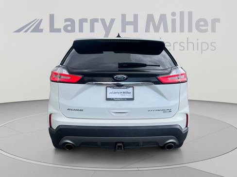 Used 2020 Ford Edge Titanium w/ Equipment Group 301A AWD/4WD image 4