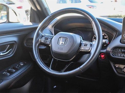 Used 2023 Honda HR-V Sport image 22