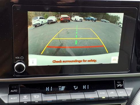 Certified 2025 Toyota Camry SE w/ Convenience Package image 16