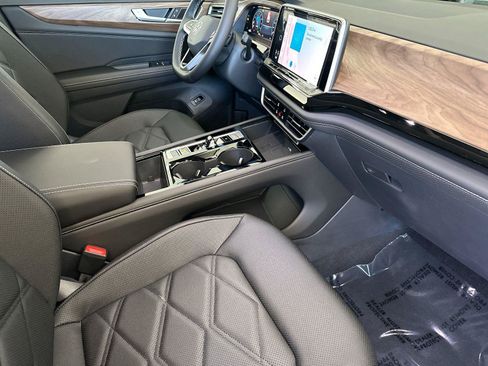 New 2026 Volkswagen Atlas SE AWD/4WD image 16