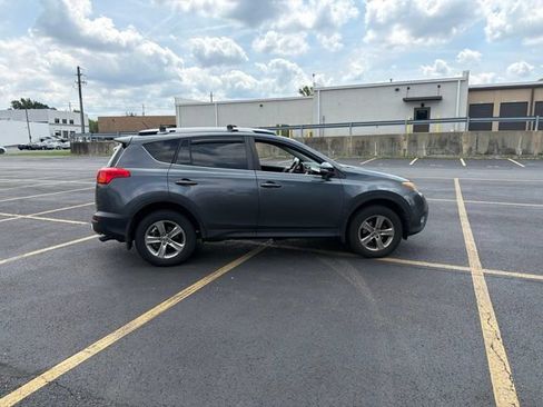Used 2015 Toyota RAV4 XLE w/ Outdoor Package AWD/4WD image 5
