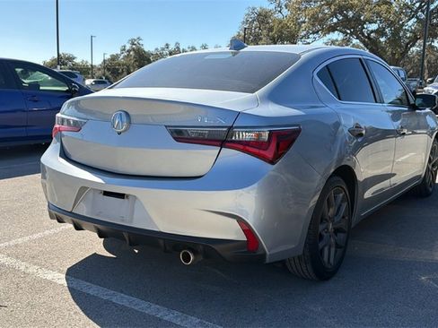 Used 2019 Acura ILX image 4