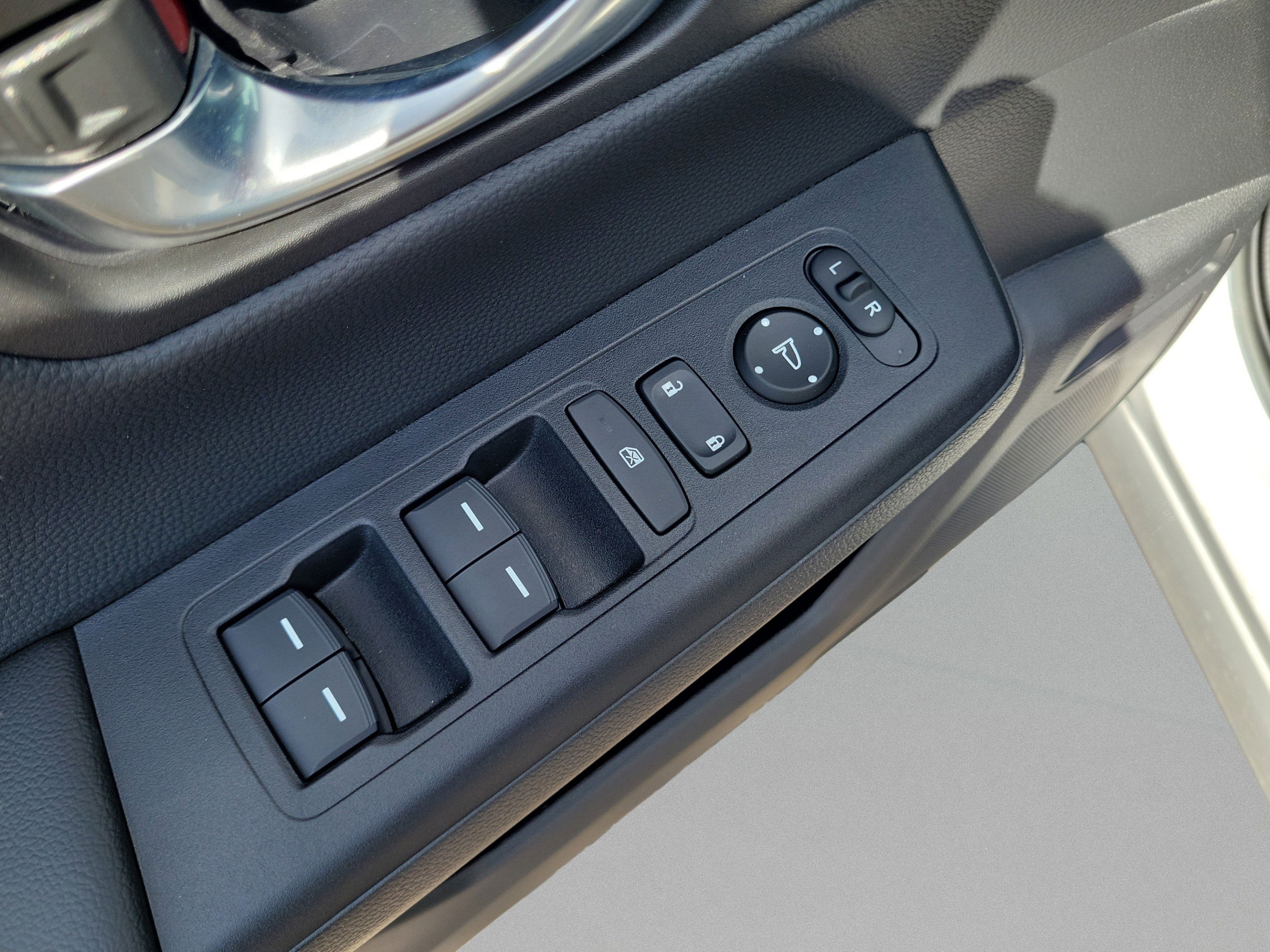 Used 2026 Honda CR-V Sport-L image 24