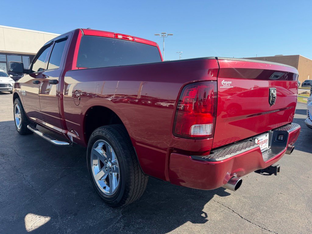 Used 2015 RAM 1500 Express RWD image 18