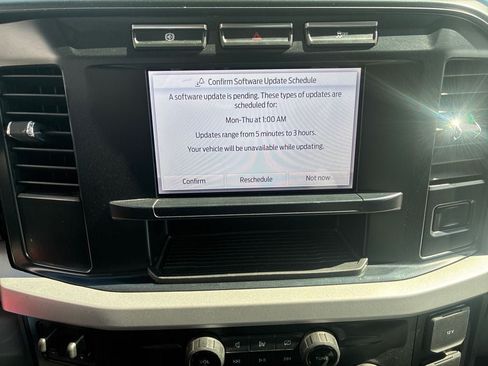 Used 2024 Ford F350 XLT AWD/4WD image 22