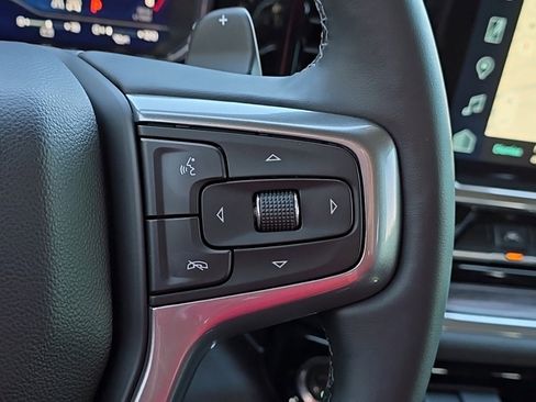 Certified 2025 Chevrolet Silverado 1500 LTZ w/ LTZ Premium Package image 27