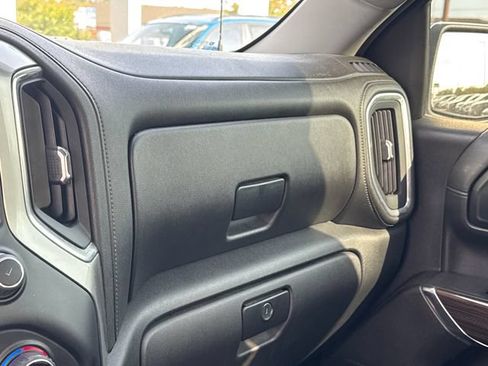 Used 2021 Chevrolet Silverado 1500 LT RWD image 25