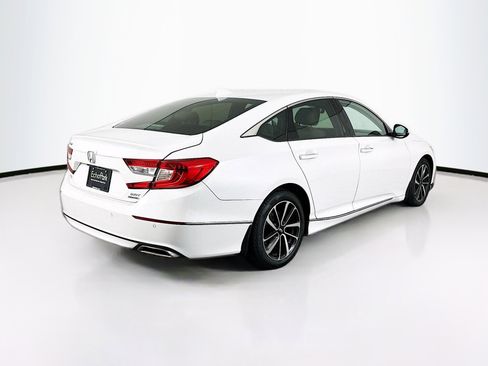 Used 2018 Honda Accord Touring image 7