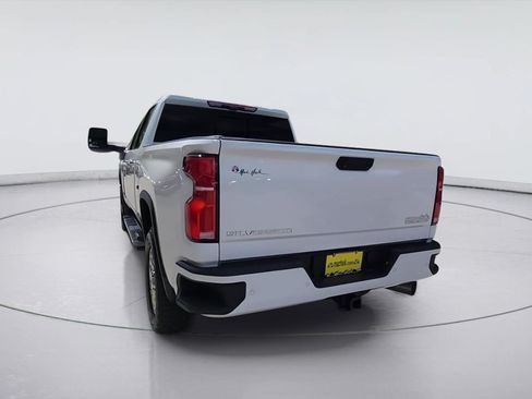 Used 2025 Chevrolet Silverado 2500 High Country w/ Technology Package AWD/4WD image 7