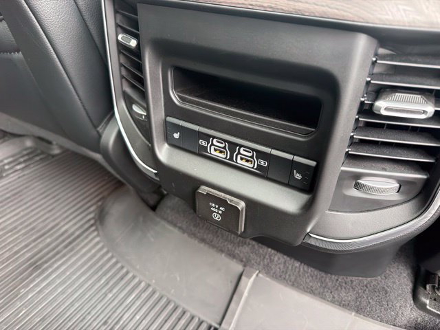 Used 2025 RAM 1500 Laramie w/ Sport Appearance Package AWD/4WD image 25