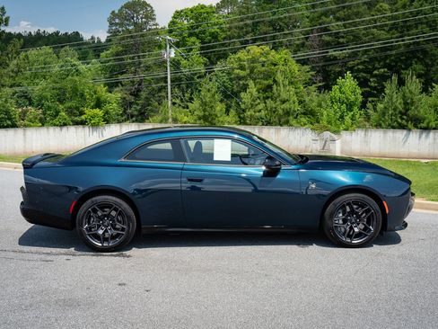 Used 2026 Dodge Charger Scat Pack AWD/4WD image 21