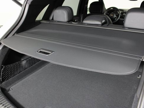 New 2026 Porsche Cayenne image 15