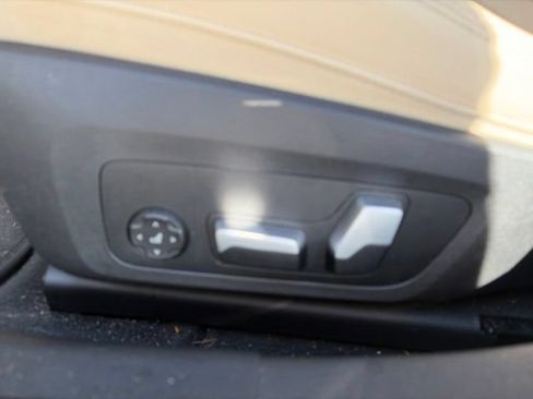 Used 2024 BMW i4 eDrive40 w/ Premium Package RWD image 32