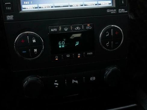 Used 2013 GMC Sierra 3500 Denali image 48