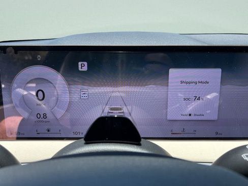 New 2026 Genesis GV70 2.5T Advanced AWD/4WD image 36