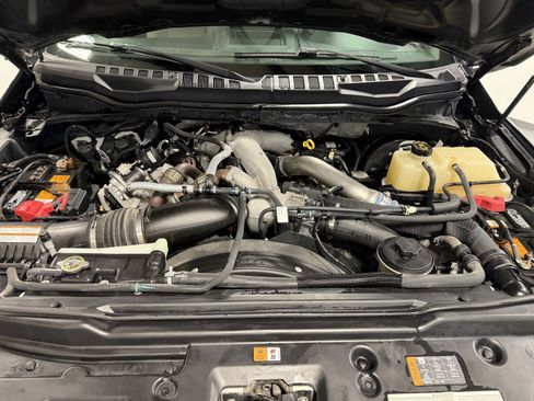 Used 2022 Ford F250 XLT w/ XLT Value Package image 35