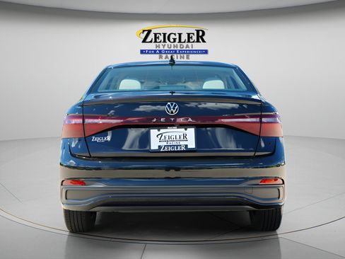 Used 2025 Volkswagen Jetta S FWD image 6