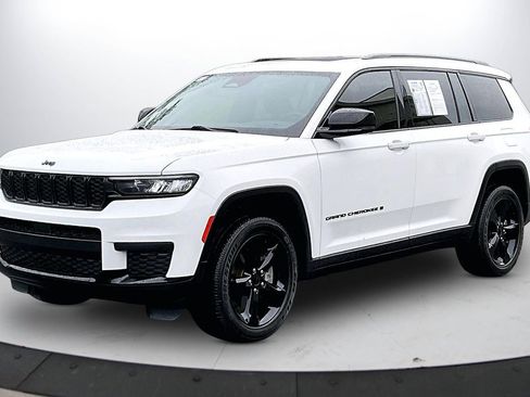 Certified 2023 Jeep Grand Cherokee L Laredo AWD/4WD image 4