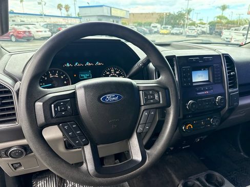 Used 2018 Ford F150 XLT RWD image 12