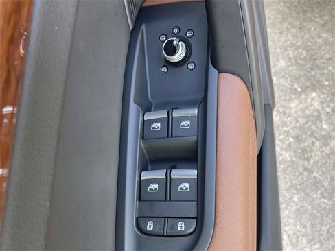 Used 2023 Audi Q5 2.0T Premium Plus w/ Premium Plus Package image 16