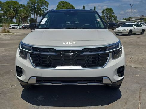 New 2026 Kia Seltos S FWD image 3