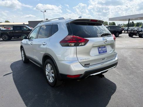 Used 2020 Nissan Rogue SV AWD/4WD image 6