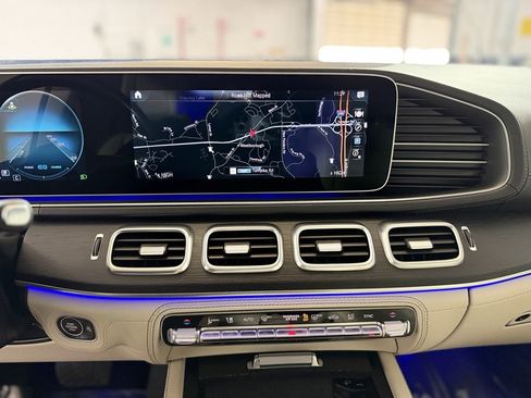 Used 2021 Mercedes-Benz GLE 450 GLE 450 image 18