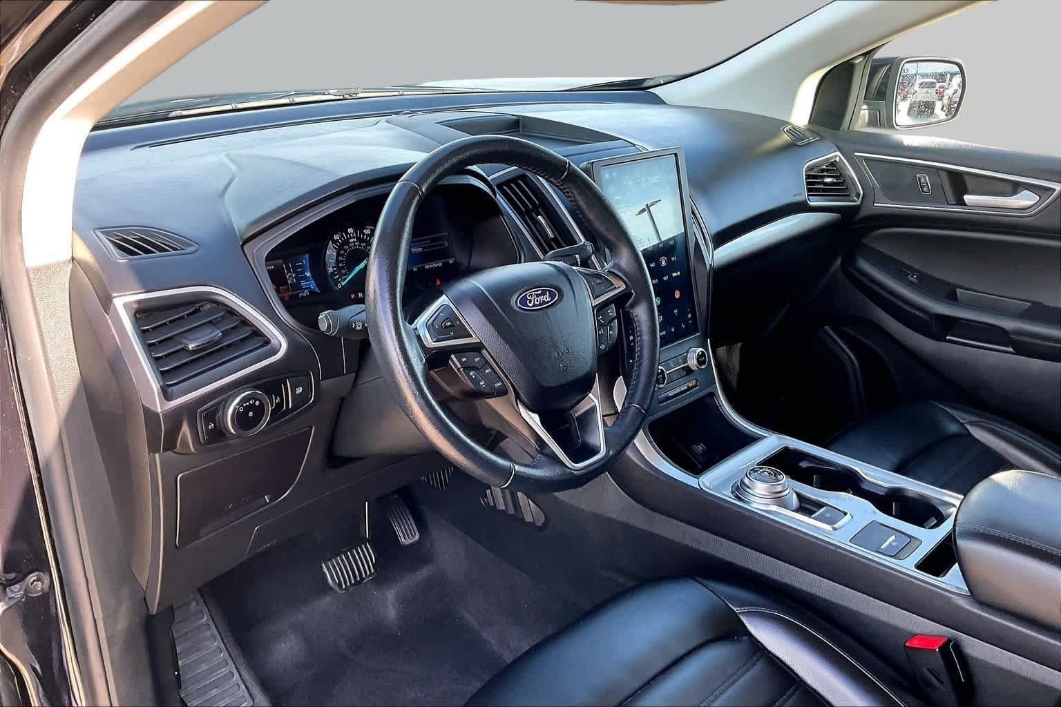 Used 2023 Ford Edge SEL AWD/4WD image 17
