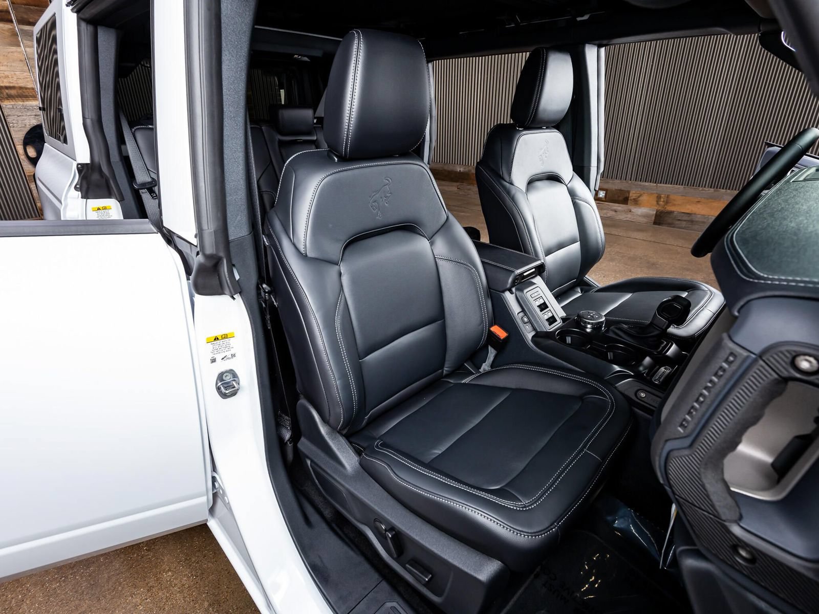 Used 2026 Ford Bronco Outer Banks AWD/4WD image 28