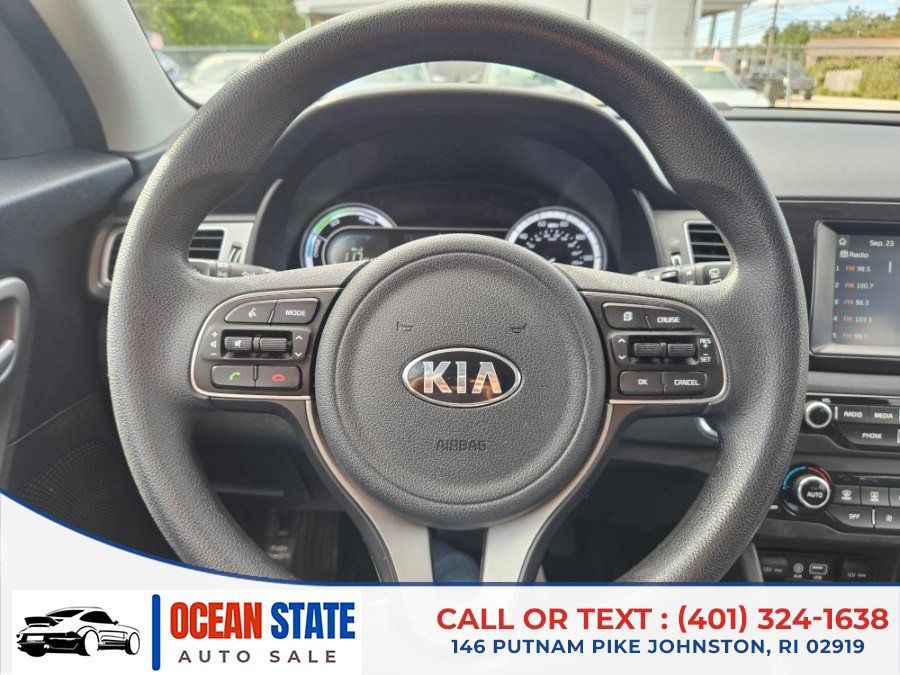 Used 2019 Kia Niro LX FWD image 19