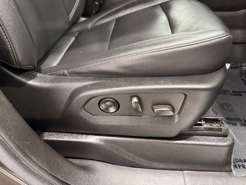 Used 2021 Chevrolet Tahoe Z71 image 21