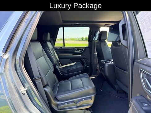 Used 2021 Chevrolet Tahoe LT w/ LT Signature Package AWD/4WD image 10