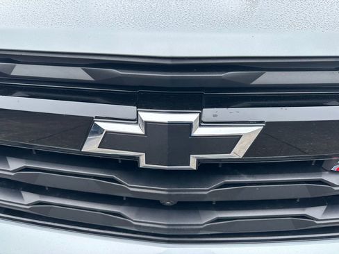 Used 2024 Chevrolet Colorado Z71 w/ Z71 Convenience Package 2 AWD/4WD image 11