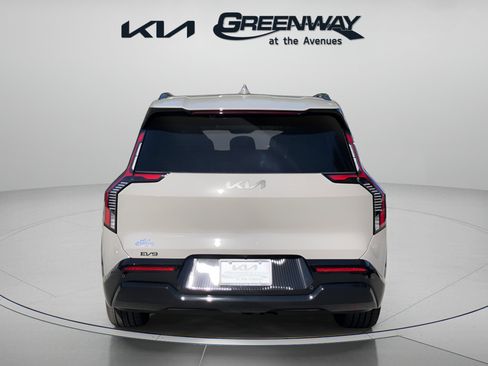 New 2026 Kia EV9 Land w/ Nightfall Edition Package image 3