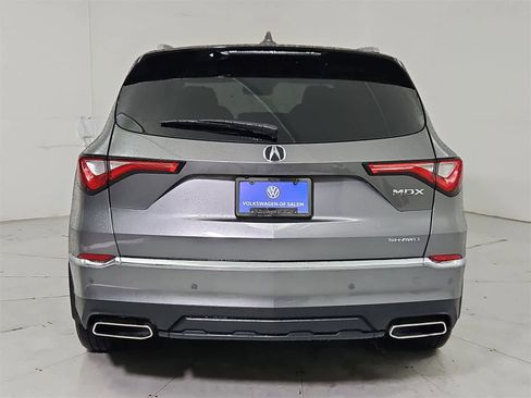 Used 2022 Acura MDX SH-AWD w/ Advance Package image 5