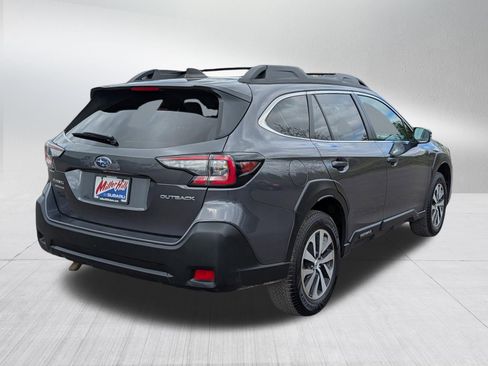 Used 2023 Subaru Outback Premium AWD/4WD image 7